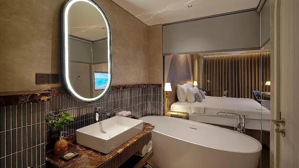 Best ocean view rooms Nha Trang