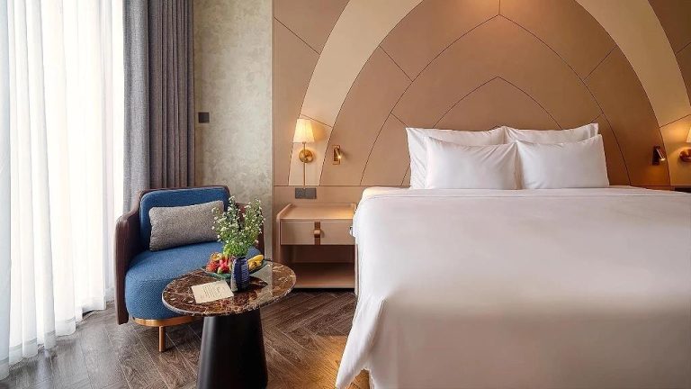 Best ocean view rooms Nha Trang