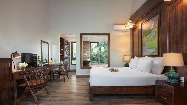 Bái Đính Riverside Resort & Spa