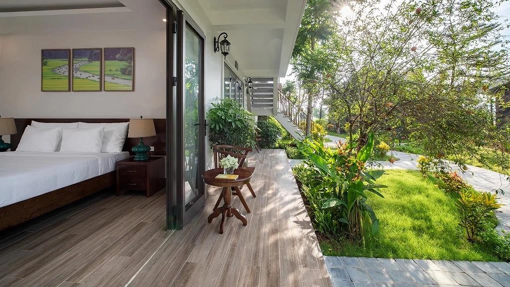 Bái Đính Riverside Resort & Spa