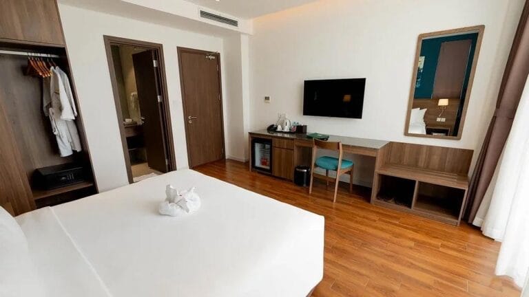 Luxury Beachfront Resort Ho Tram