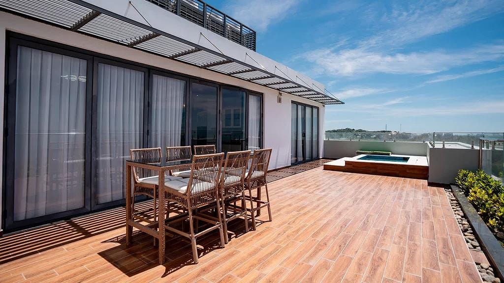 Luxury Beachfront Resort Ho Tram