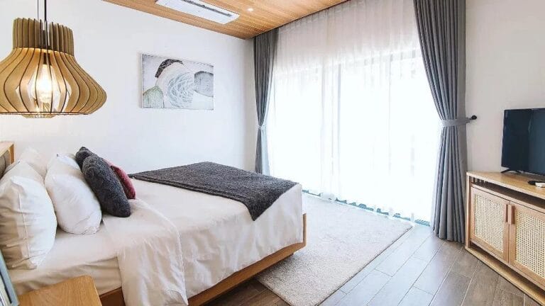 Luxury Beachfront Resort Ho Tram