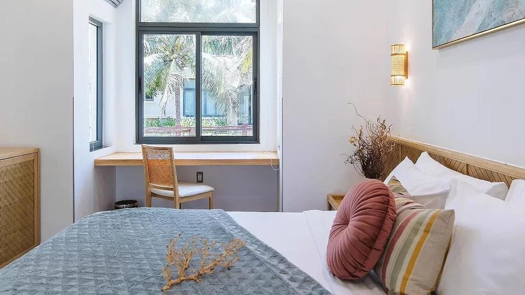 Luxury Beachfront Resort Ho Tram