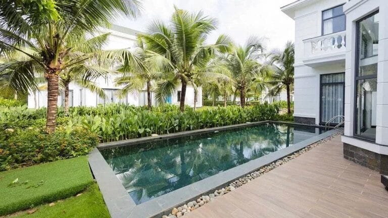 Beachfront Villas Ho Tram