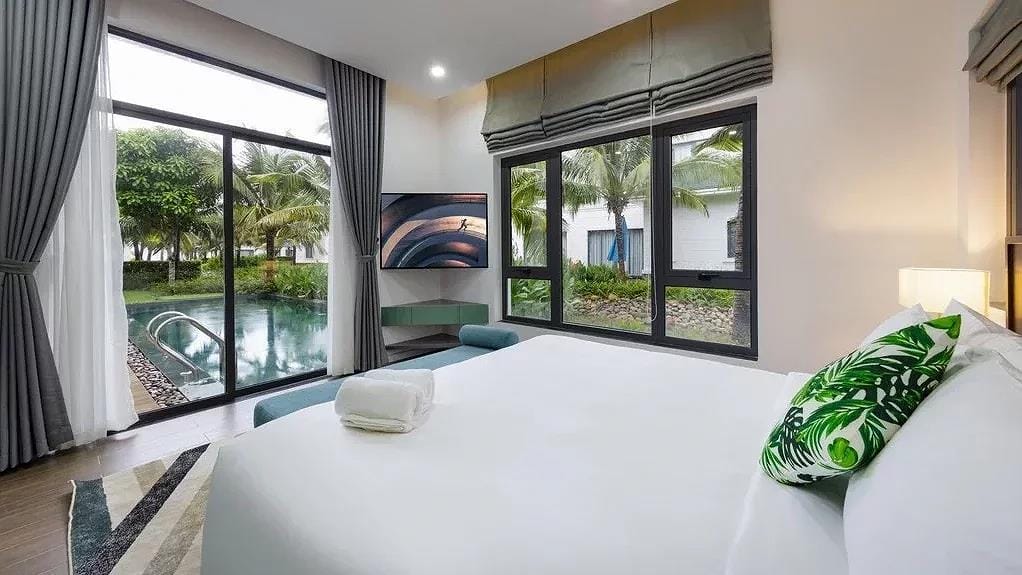 Beachfront Villas Ho Tram