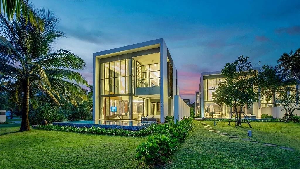 Beachfront villas Hoi An