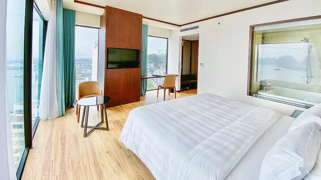 5-star hotel Bai Chay