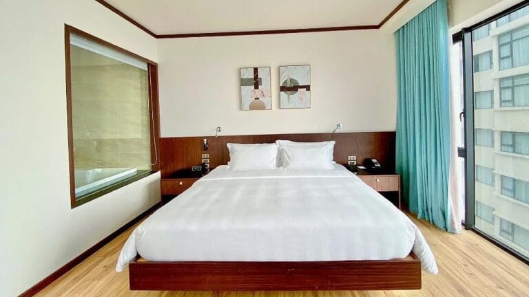 5-star hotel Bai Chay