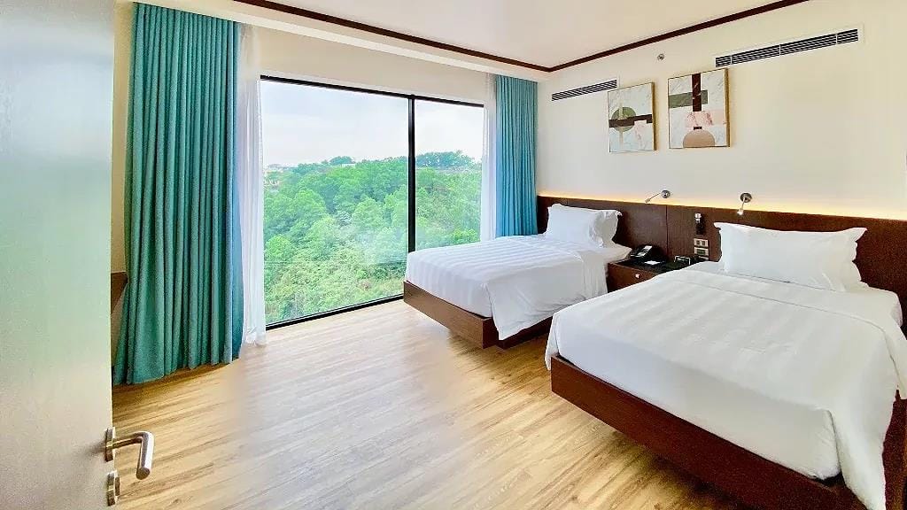 5-star hotel Bai Chay