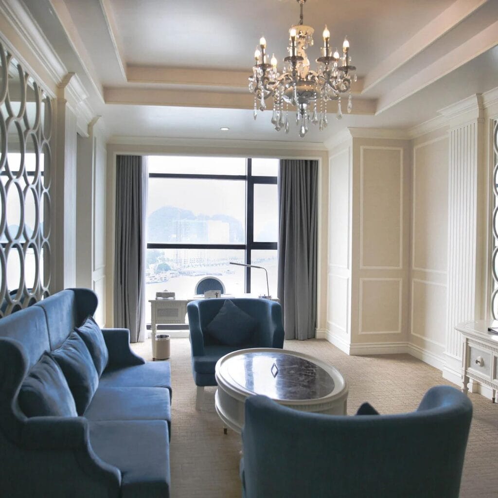 Wyndham Legend Ha Long Grand suite 6