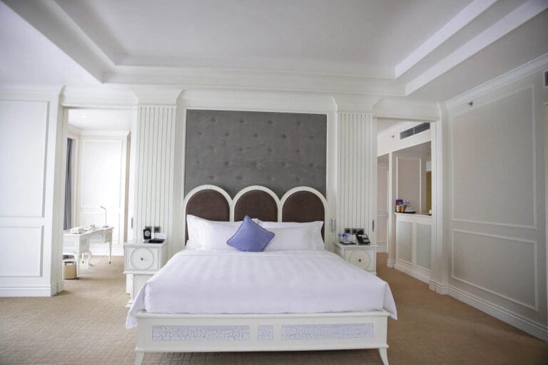 Wyndham Legend Ha Long Grand suite 6