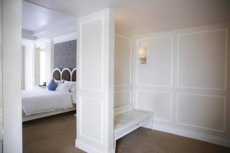 Wyndham Legend Ha Long Grand suite 6