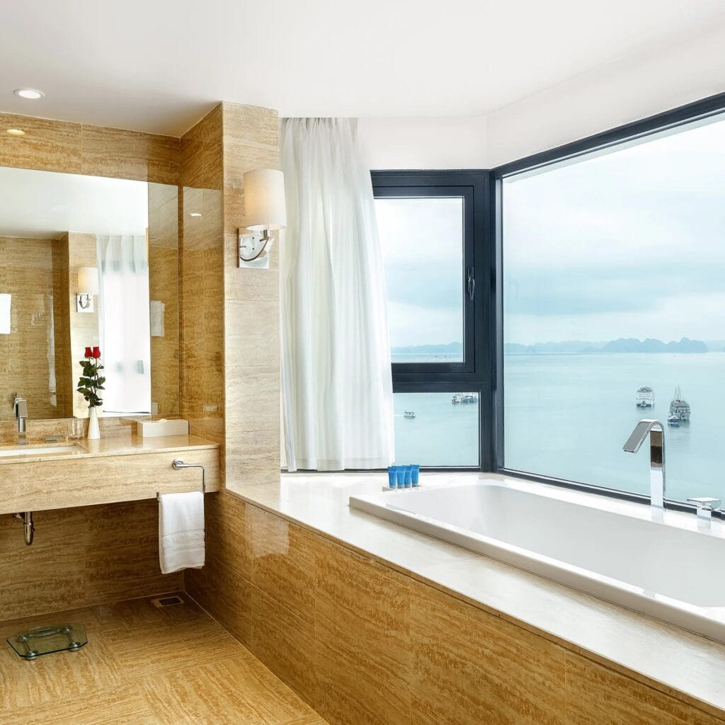 Best view hotel Ha Long